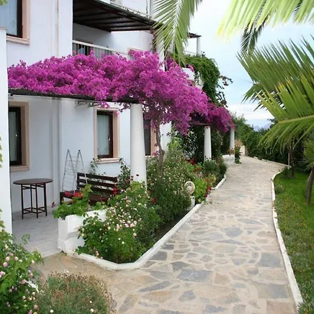 Bitez Residence Ξενοδοχείο με διαμερίσματα 3*