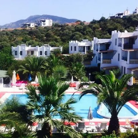 Ξενοδοχείο με διαμερίσματα Bitez Residence 3*