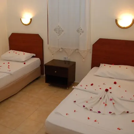Ξενοδοχείο με διαμερίσματα Bitez Residence 3*
